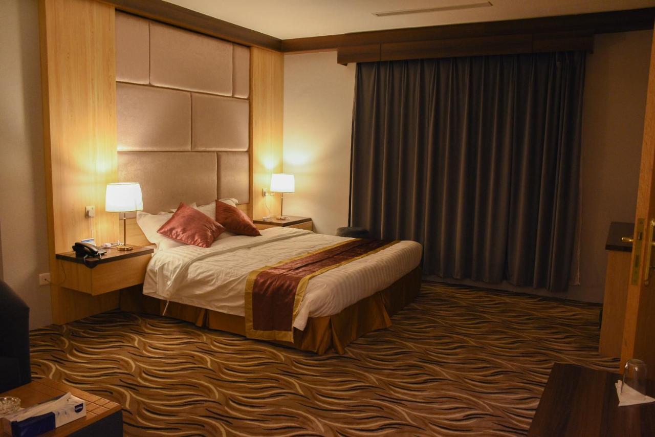 Florida Inn Hotel Наджран Екстериор снимка